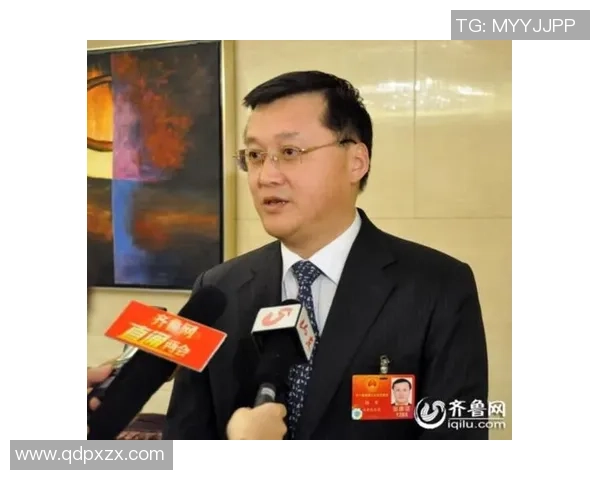 杨军专访：从青涩少年到羽毛球高手的成长之路回顾